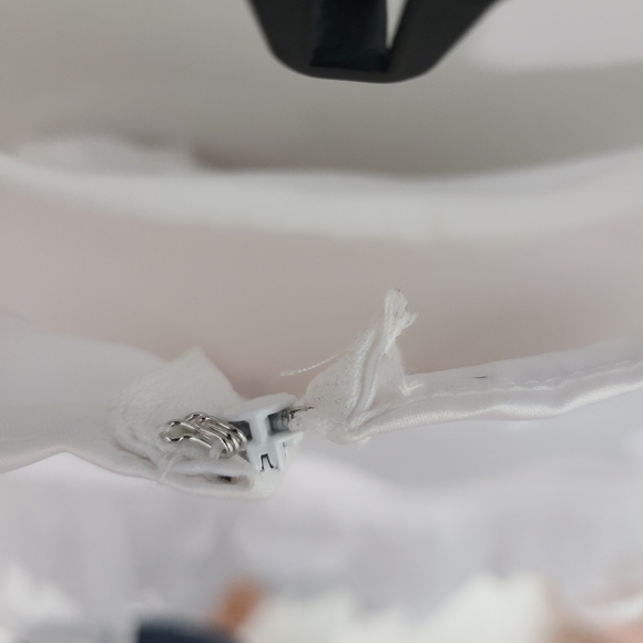 Davids Bridal Flower Girl Dress WG1262 size 4 - Picture 8 of 8